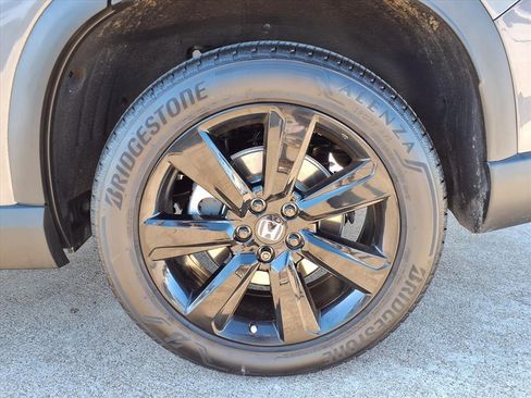 Used 2025 Honda Pilot Black Edition image 30