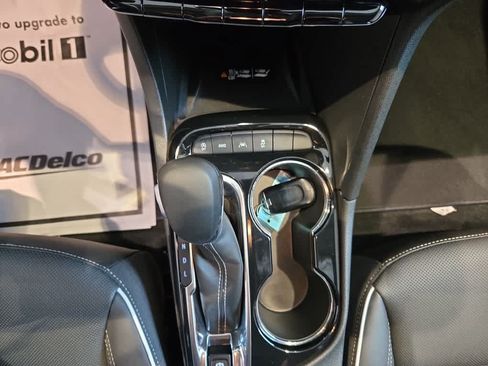 Used 2026 Buick Encore GX Avenir w/ Avenir Technology Package AWD/4WD image 17