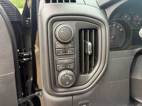 New 2026 Chevrolet Silverado 1500 W/T w/ WT Value Package AWD/4WD image 3