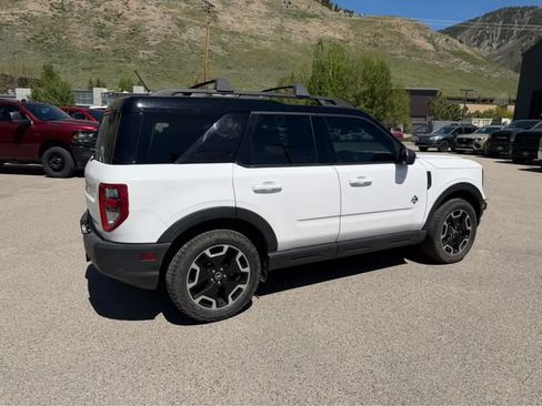 Used 2022 Ford Bronco Sport Outer Banks w/ Tech Package AWD/4WD image 9