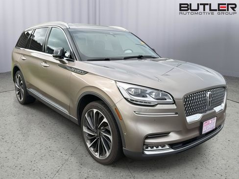 Used 2020 Lincoln Aviator Reserve w/ Equipment Group 202A AWD/4WD image 9