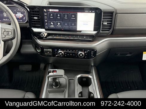 New 2026 GMC Sierra 1500 SLT AWD/4WD image 13