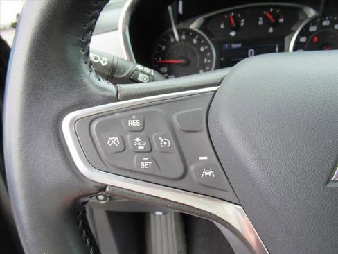 Used 2022 Chevrolet Equinox LT FWD image 23