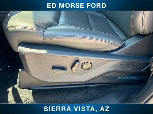 Certified 2025 Ford Expedition Active AWD/4WD image 27