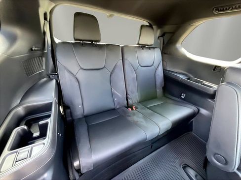Used 2025 Lexus TX 500h AWD w/ Technology Package image 28