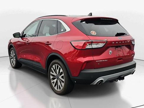 Used 2020 Ford Escape Titanium w/ Titanium Premium Package 2.0 AWD/4WD image 5