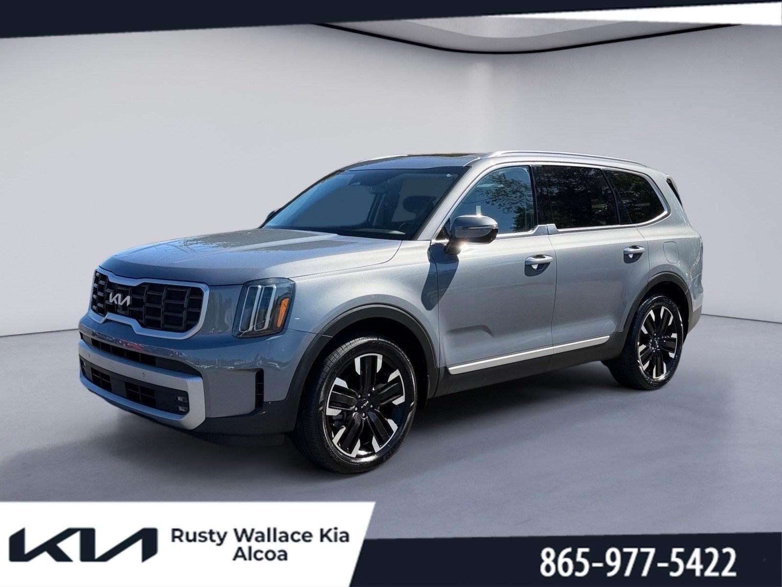 Used 2024 Kia Telluride SX FWD image 1