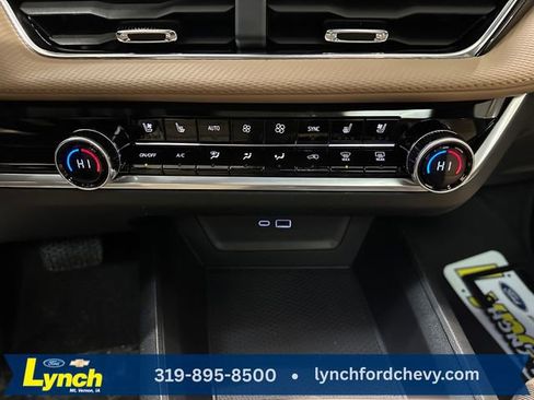 New 2026 Chevrolet Equinox ACTIV w/ Convenience Package III image 14