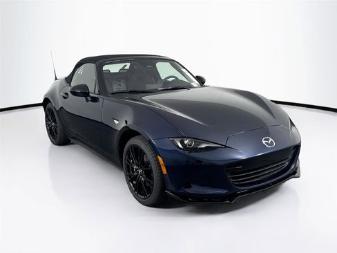New 2026 MAZDA MX-5 Miata Club w/ Interior Package image 9