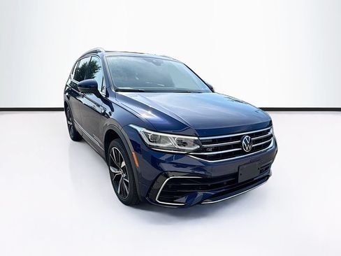Used 2024 Volkswagen Tiguan SEL R-Line w/ MDO Package, Two-Row AWD/4WD image 3