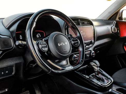 Used 2023 Kia Soul GT-Line FWD image 23