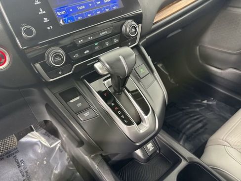 Used 2018 Honda CR-V Touring image 19