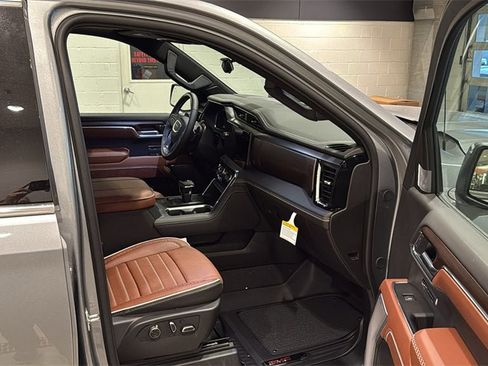 New 2026 GMC Sierra 1500 Denali Ultimate image 12