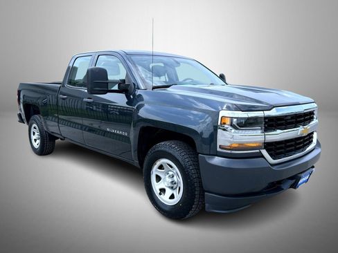 Certified 2017 Chevrolet Silverado 1500 W/T AWD/4WD image 3
