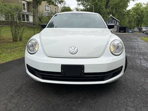 Used 2014 Volkswagen Beetle 1.8T FWD image 6