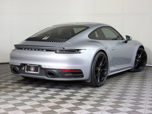 Used 2022 Porsche 911 Carrera S image 7