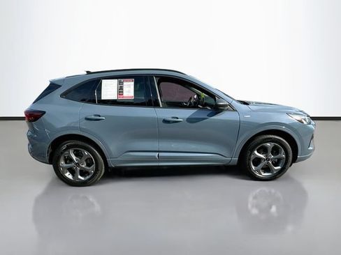 Used 2024 Ford Escape ST-Line w/ Tech Pack #1 AWD/4WD image 5