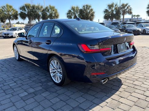 Certified 2023 BMW 330i Sedan w/ Premium Package image 11