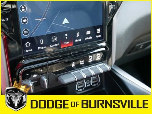 Used 2023 RAM 1500 Laramie AWD/4WD image 23