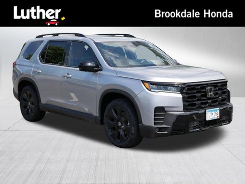 Certified 2026 Honda Pilot Black Edition image 1