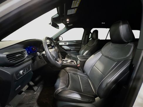 Used 2021 Ford Explorer ST w/ Equipment Group 401A image 16