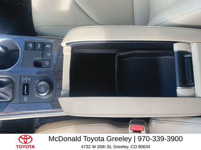 Certified 2025 Toyota Highlander Limited AWD/4WD image 21