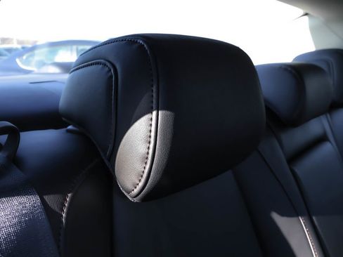 New 2026 MAZDA MAZDA3 2.5 S Sedan w/ Preferred Pkg image 37