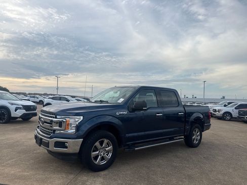 Used 2018 Ford F150 XLT w/ Equipment Group 301A Mid RWD image 8