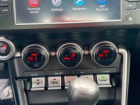 Used 2023 Toyota GR86 Base image 15