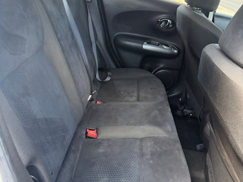 Used 2016 Nissan Juke SV FWD image 35