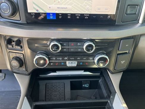 Used 2025 Ford F450 Platinum w/ Platinum Plus Package image 18