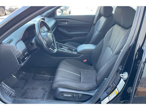 Used 2024 Honda Accord Sport image 10