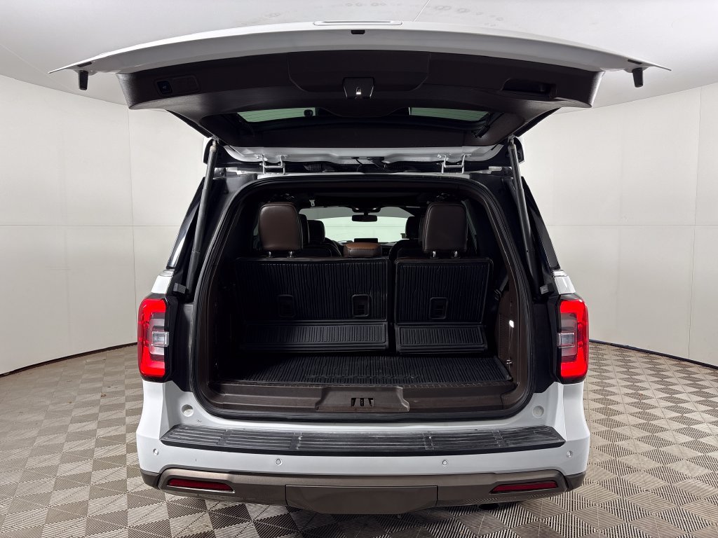 Certified 2024 Ford Expedition King Ranch RWD image 25