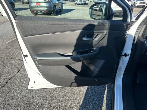 New 2026 Nissan Leaf SV+ image 10