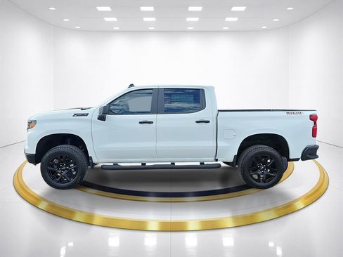 New 2026 Chevrolet Silverado 1500 Custom Trail Boss w/ LPO, Dark Essentials Package AWD/4WD image 10
