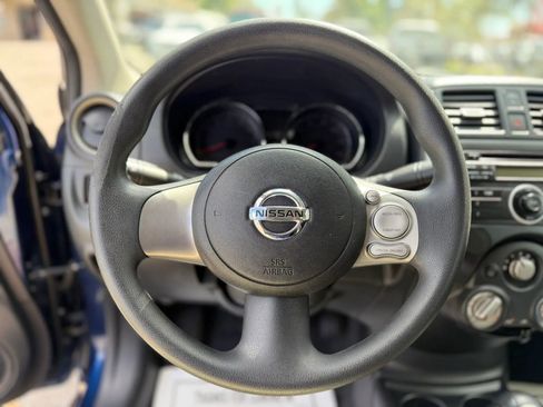 Used 2012 Nissan Versa SV FWD image 24