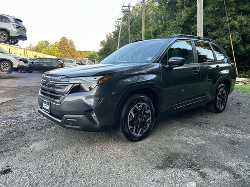 Certified 2026 Subaru Forester Premium AWD/4WD image 4