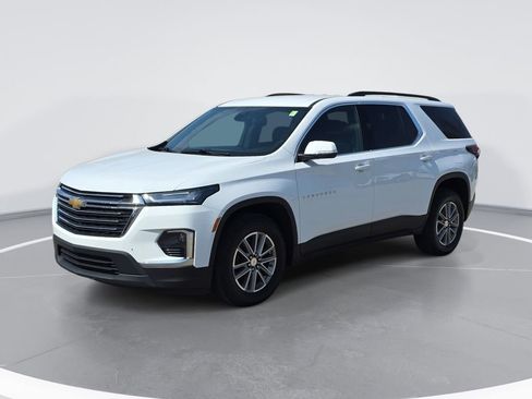 Certified 2023 Chevrolet Traverse LT w/ LPO, Floor Liner Package AWD/4WD image 9