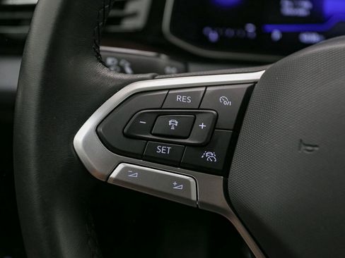 Certified 2026 Volkswagen Jetta SE FWD image 35