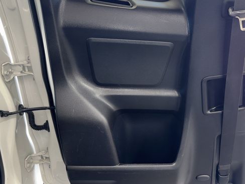 Used 2020 Toyota Tacoma SR RWD image 29