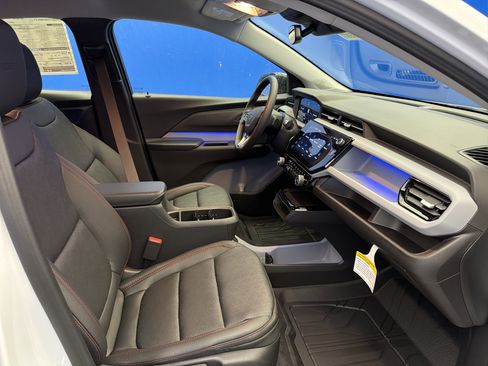 New 2027 Chevrolet Bolt RS FWD image 24