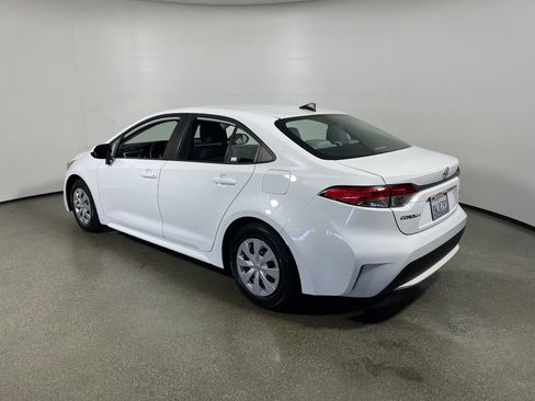Certified 2022 Toyota Corolla L FWD image 5