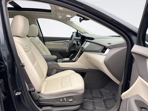Used 2020 Cadillac XT5 Premium Luxury image 19