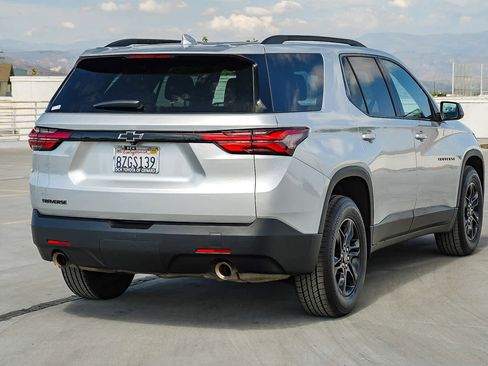 Used 2022 Chevrolet Traverse LS w/ Midnight/Sport Edition image 5