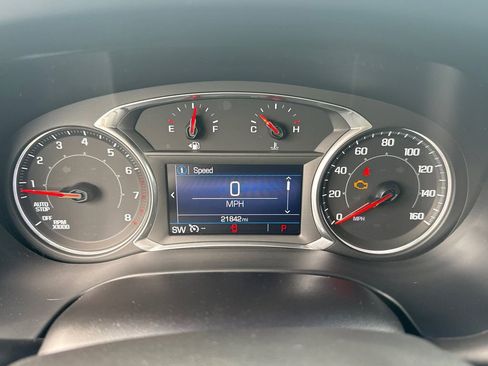 Used 2022 GMC Acadia SLE w/ Driver Convenience Package image 29