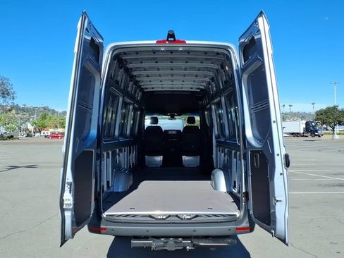 New 2026 Mercedes-Benz Sprinter 2500 image 21