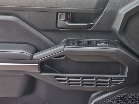 New 2026 Toyota Tacoma SR5 image 17