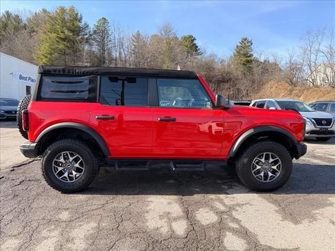 Used 2023 Ford Bronco Badlands AWD/4WD image 3