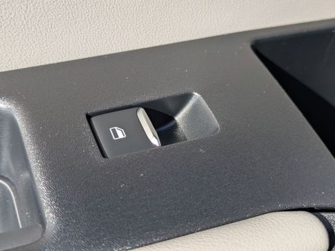 New 2026 Ford Explorer Active w/ Active Comfort Package image 25