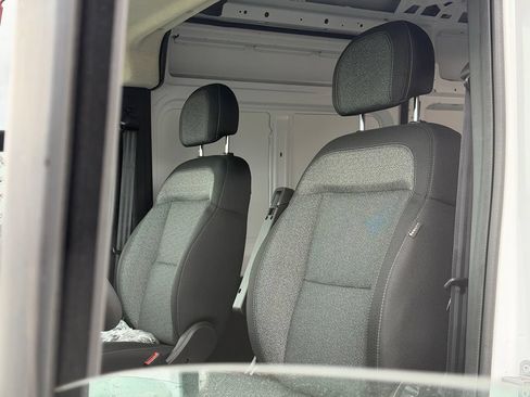 New 2026 RAM ProMaster 2500 w/ Convenience Group FWD image 12